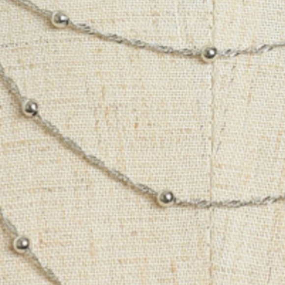 DAINTY LAYERED NECKLACE - Picture 2 of 2